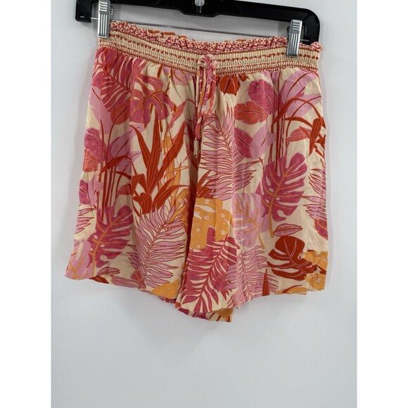 Haute Hippie  Women's Pink Multi Color Floral INDIA Made Shorts Size SMALL - Picture 3 of 12